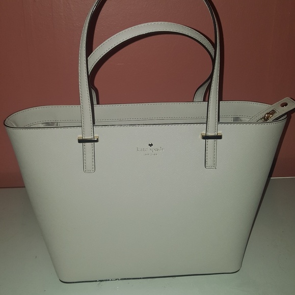kate spade Handbags - [SOLD] Kate Spade Cedar Street Harmony