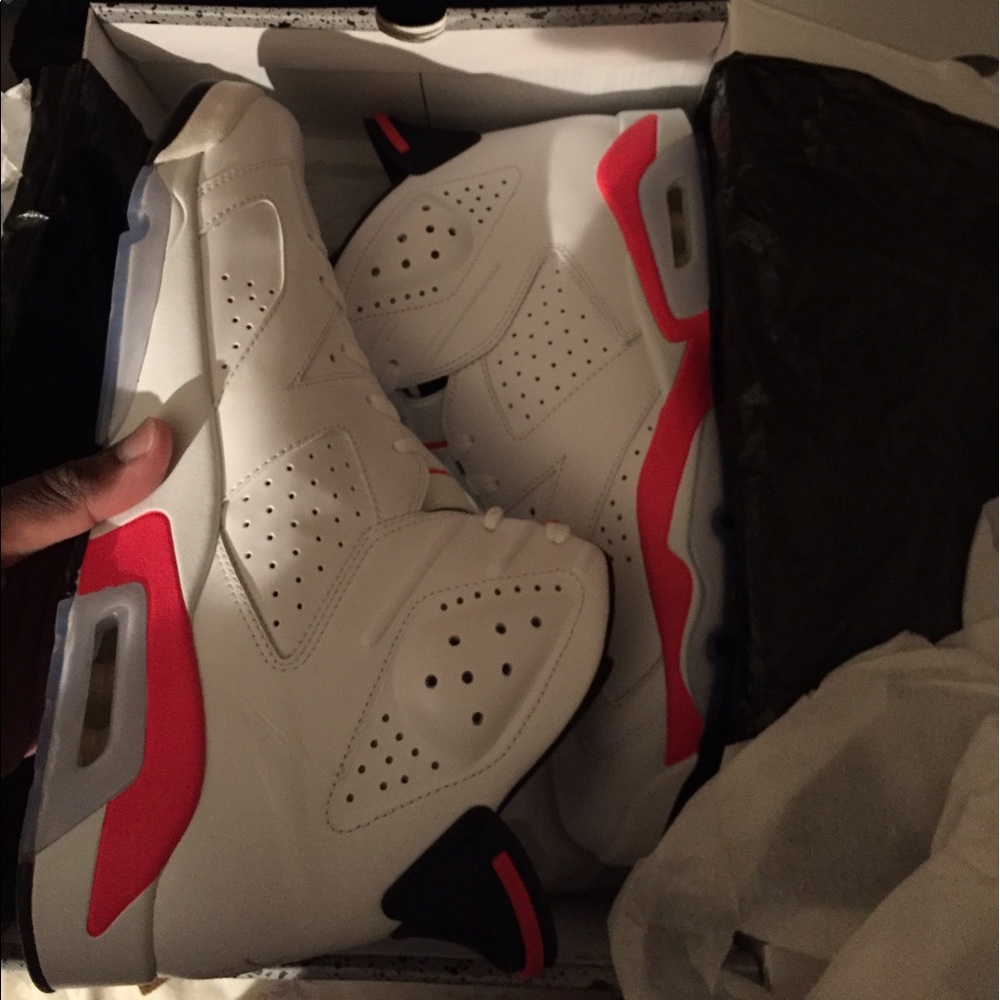 Air Jordan 6 Retro Infrared/White