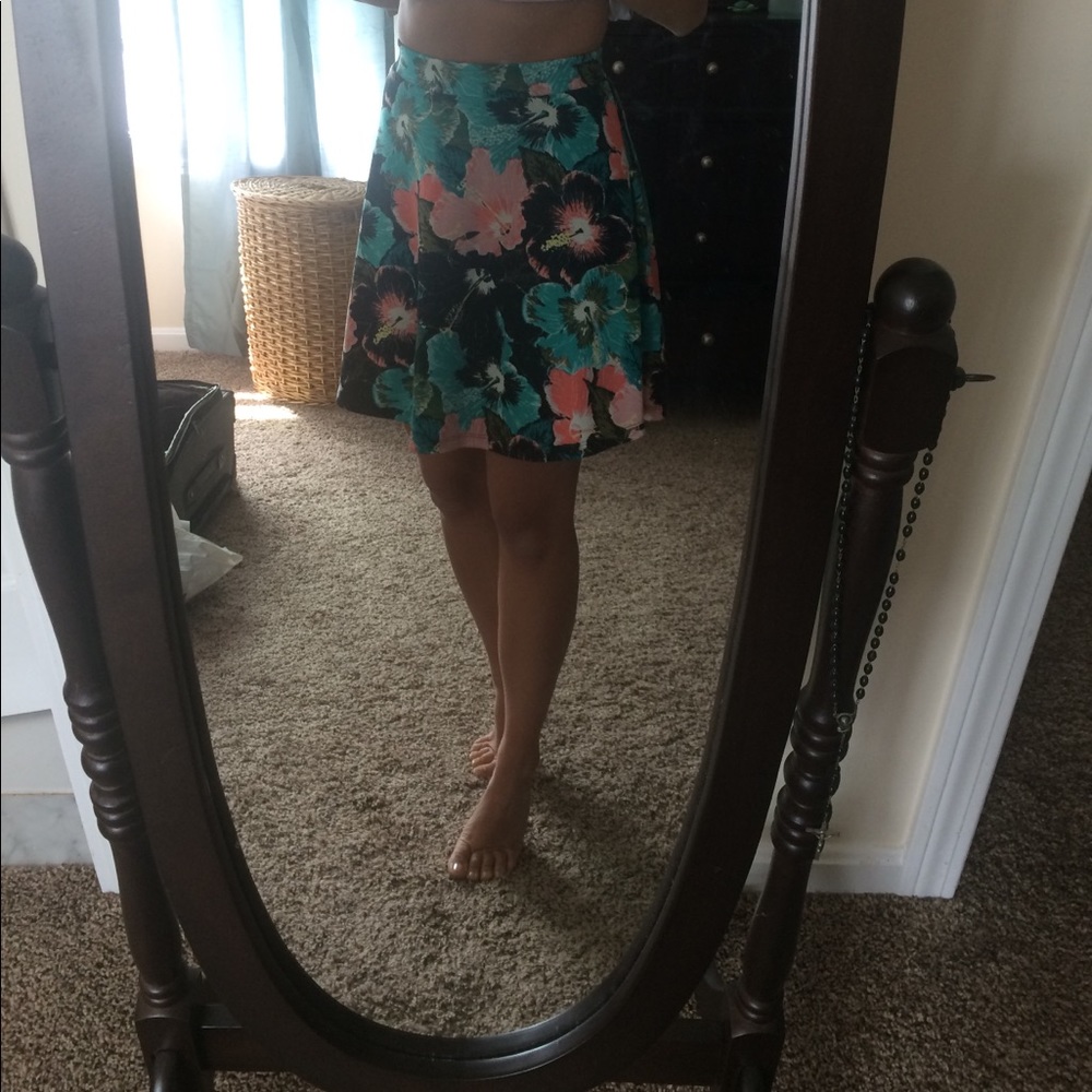 H&M floral skirt