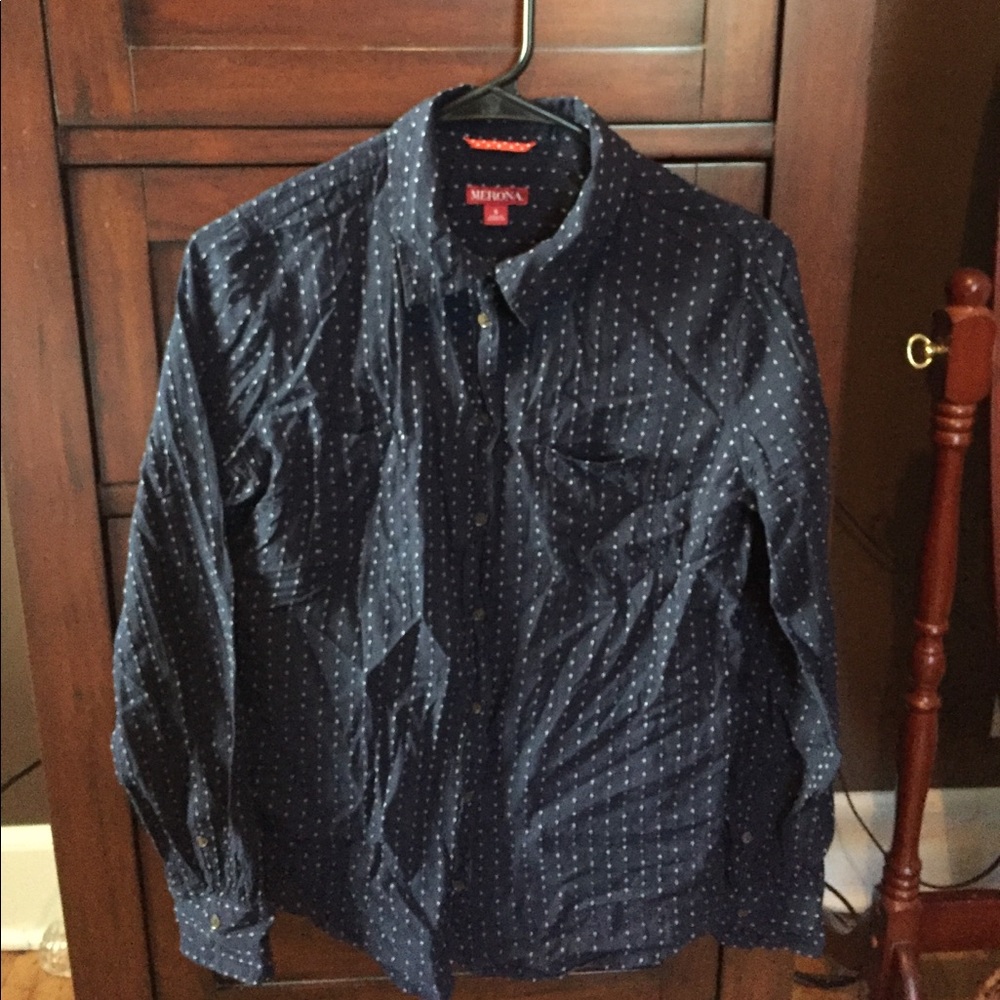 Merona button up shirt size Small