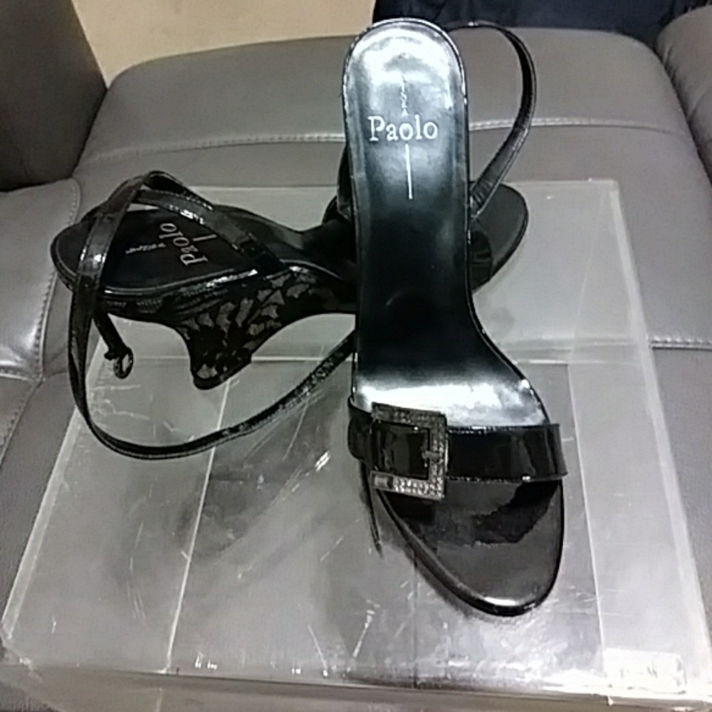 Shoes - Picture 2 of 2
