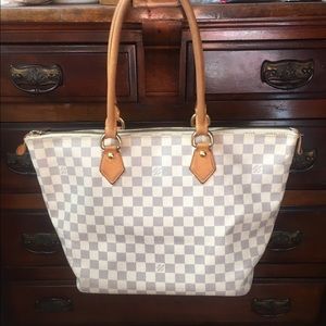 !!SOLD!! Louis Vuitton Saleya Damier Azur MM
