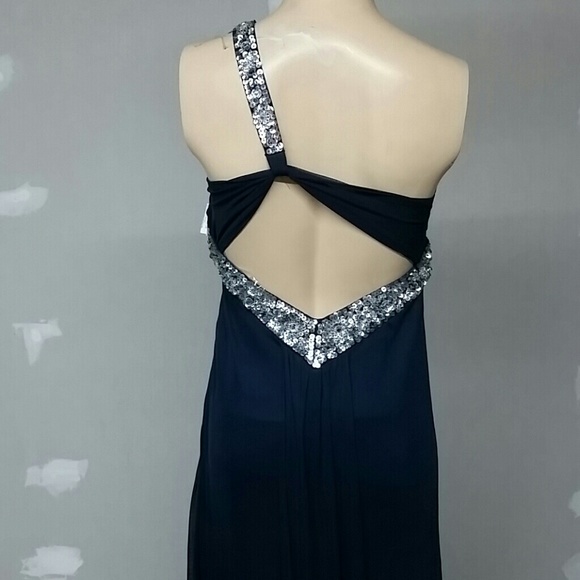 My Michelle size 1 prom dress - Picture 3 of 3