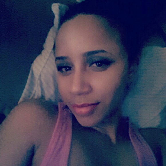 Meet your Posher, Drea - Picture 1 of 1