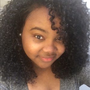 Meet your Posher, Briantae