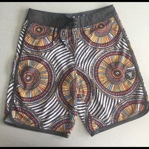 ⚡️flash sale!⚡️Vissla board shorts