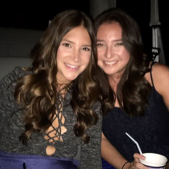 Meet your Posher, Rachel - Picture 1 of 1