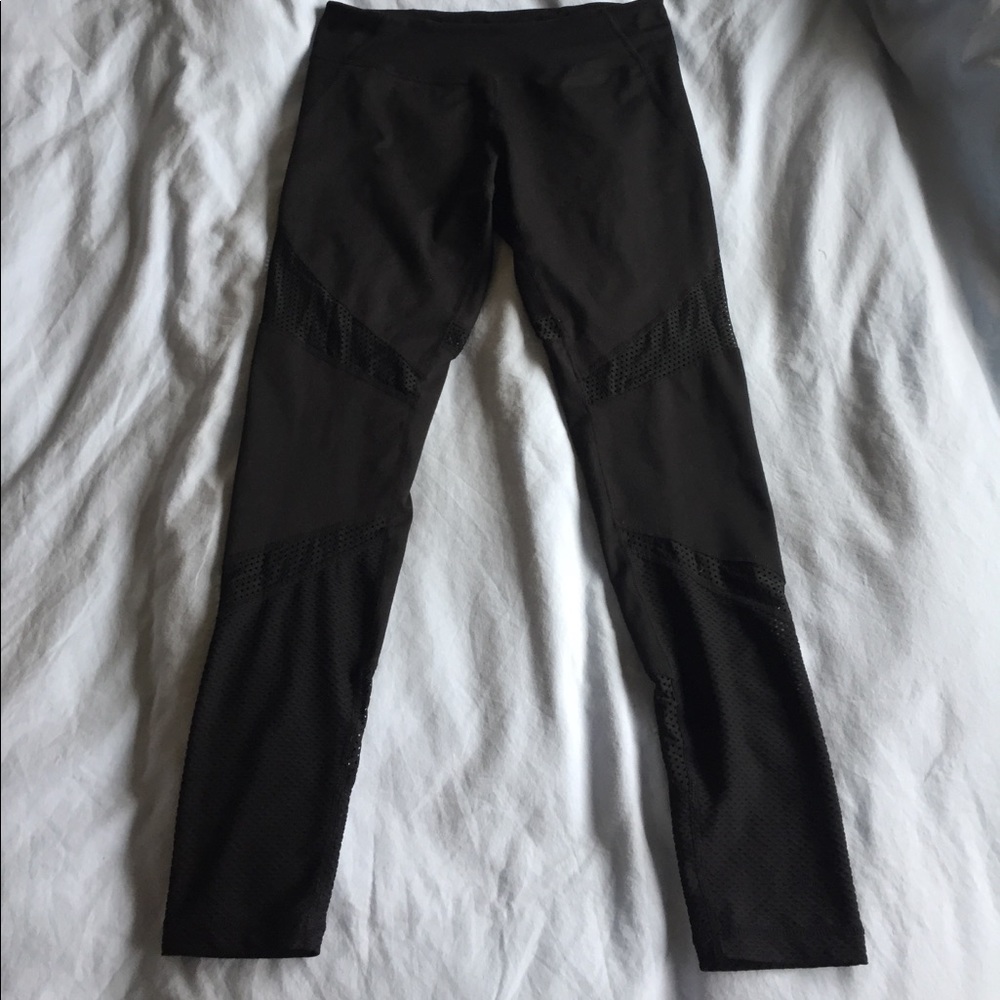 Ventilated Zella Leggings