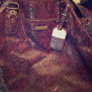 Jessica Simpson Weekender