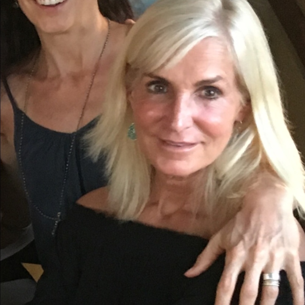 Meet your Posher, Lori