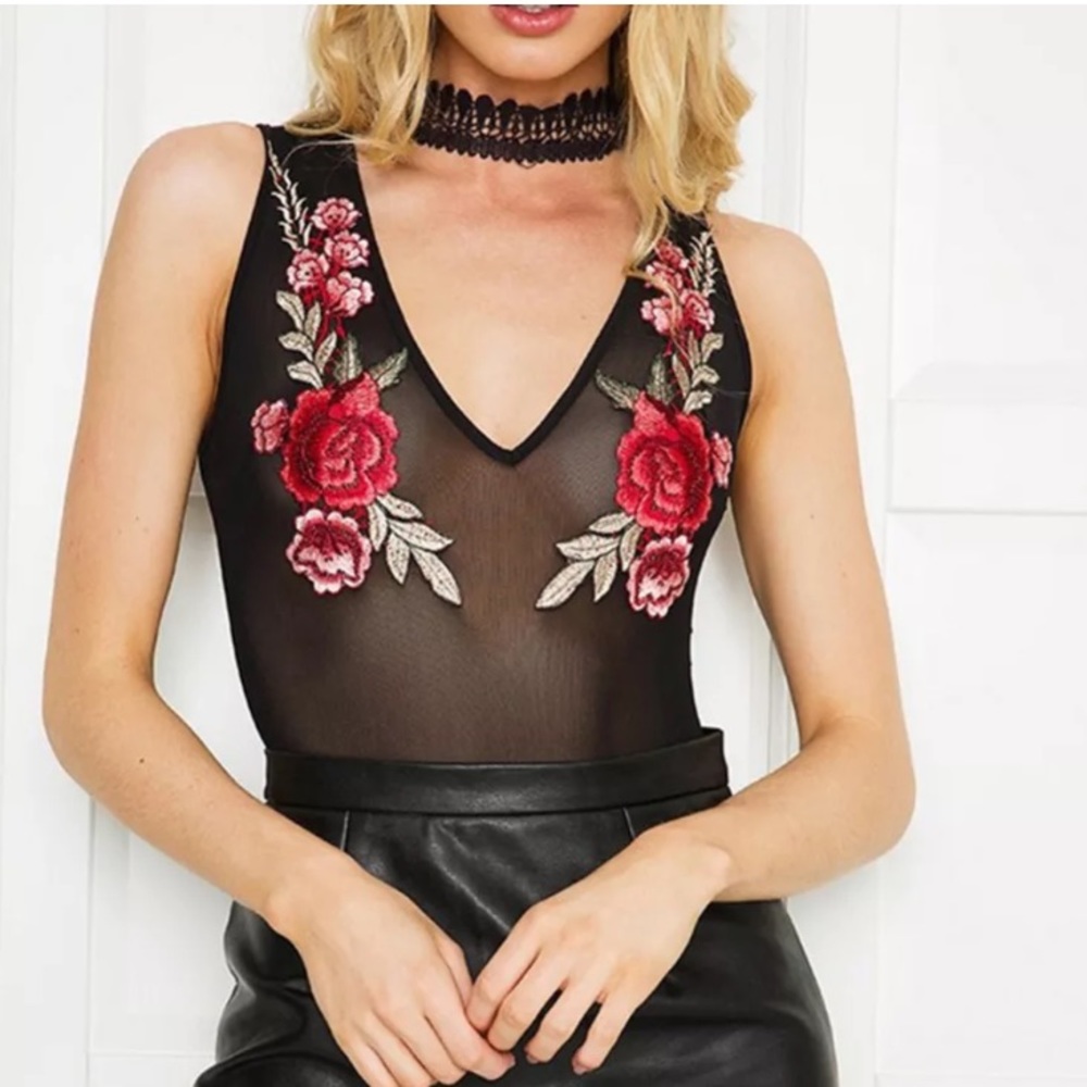 NWT Black Plunge neck floral body suit in mesh