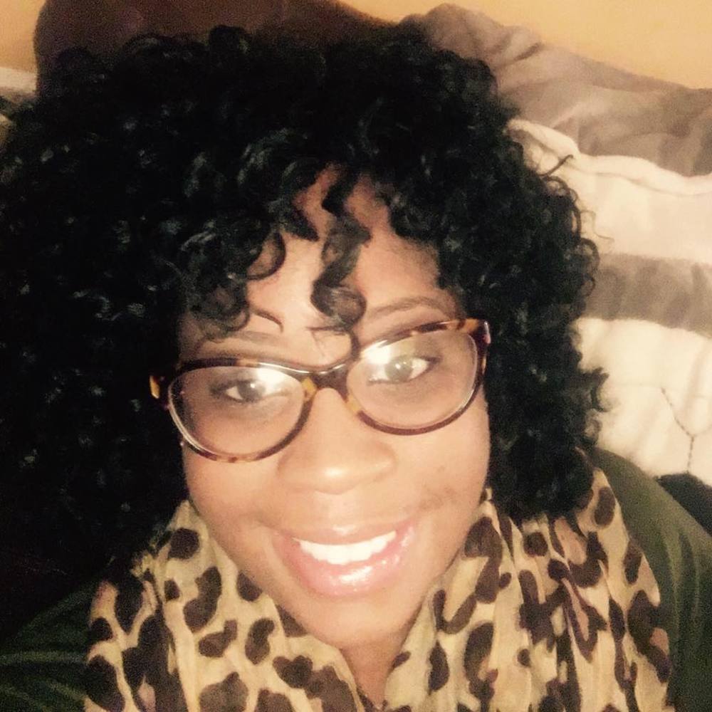 Meet your Posher, Candice