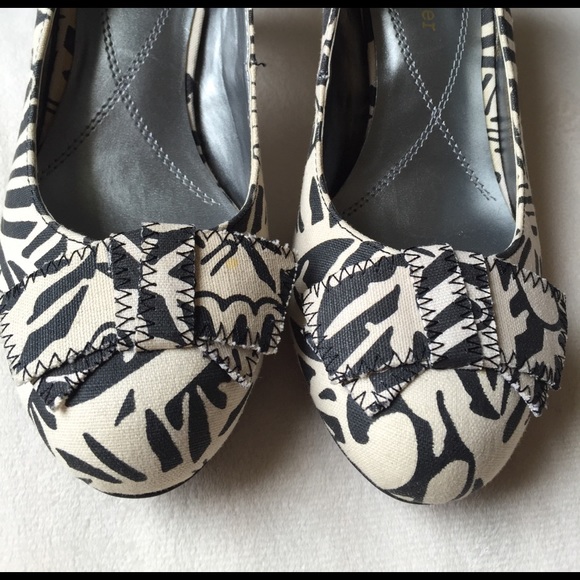 👛DONATED✨ - Picture 5 of 6