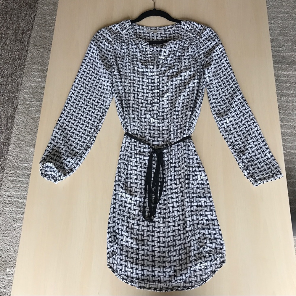Daniel Rainn dress