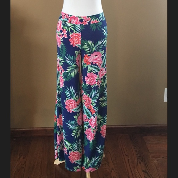 PRICE DROP ❗️ Wide leg floral print slinky pants - Picture 2 of 4