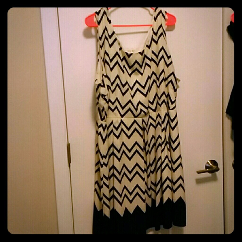 Black & white stripe dress