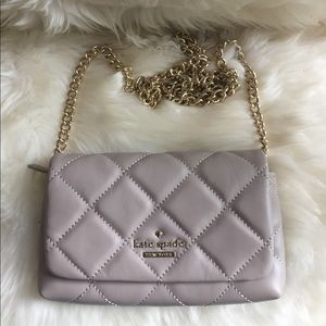 EUC Emerson place crossbody in mousse frosting
