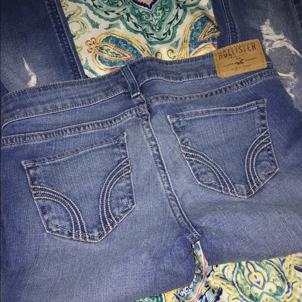 Size 0 Hollister capris