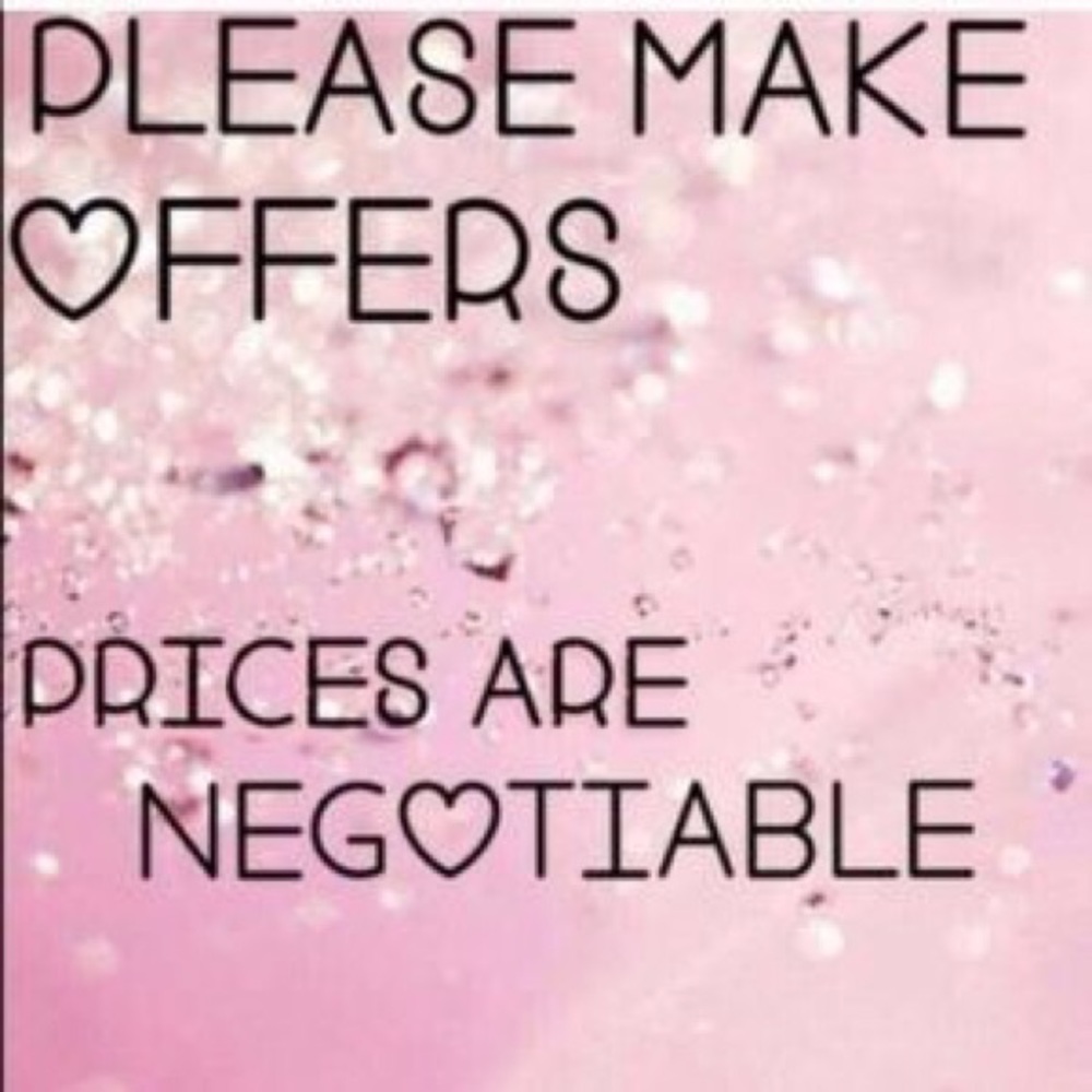 Accepting all offers!! 15% off 2+ items!