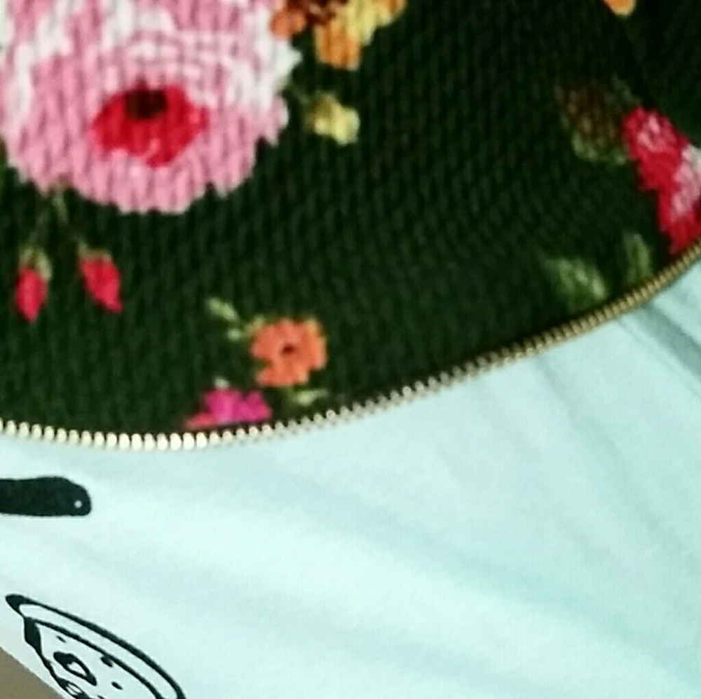 Cropped Green Floral Cardigan-Jacket - Picture 6 of 7