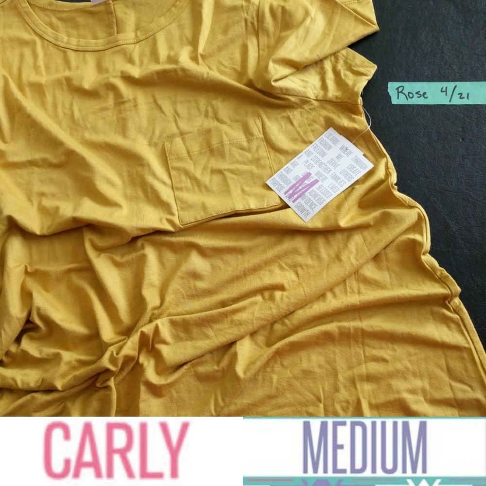 Medium carly lularoe