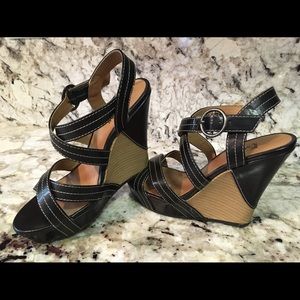 Strappy sandal wedges