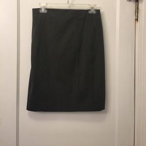 Stretch knit pencil skirt