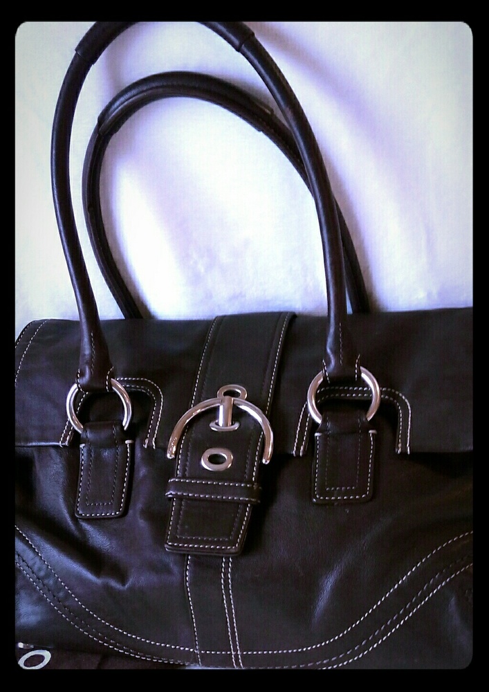 Coach leather bag (reserved for Abby @ alsmink)
