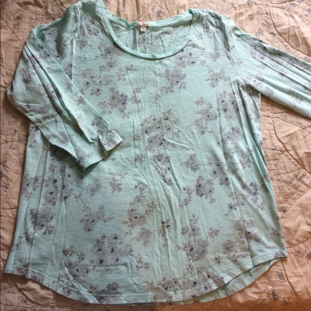 Blue Floral Top with 3/4 Length Sleeves