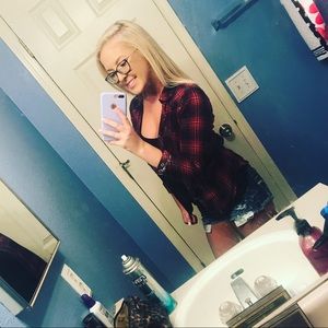 Meet your Posher, Torri