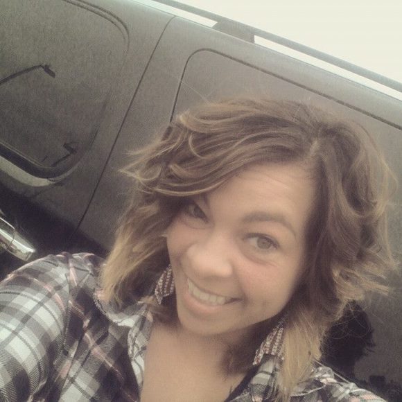 Meet your Posher, Amber - Picture 1 of 1