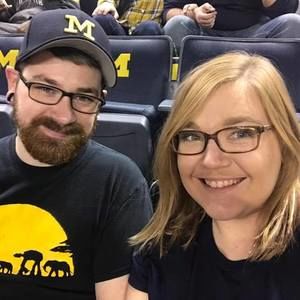 Meet your Posher, Vanessa