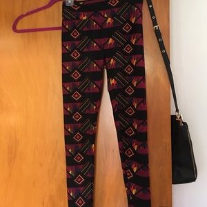 LULAROE ONE SIZE LEGGING! ❤️