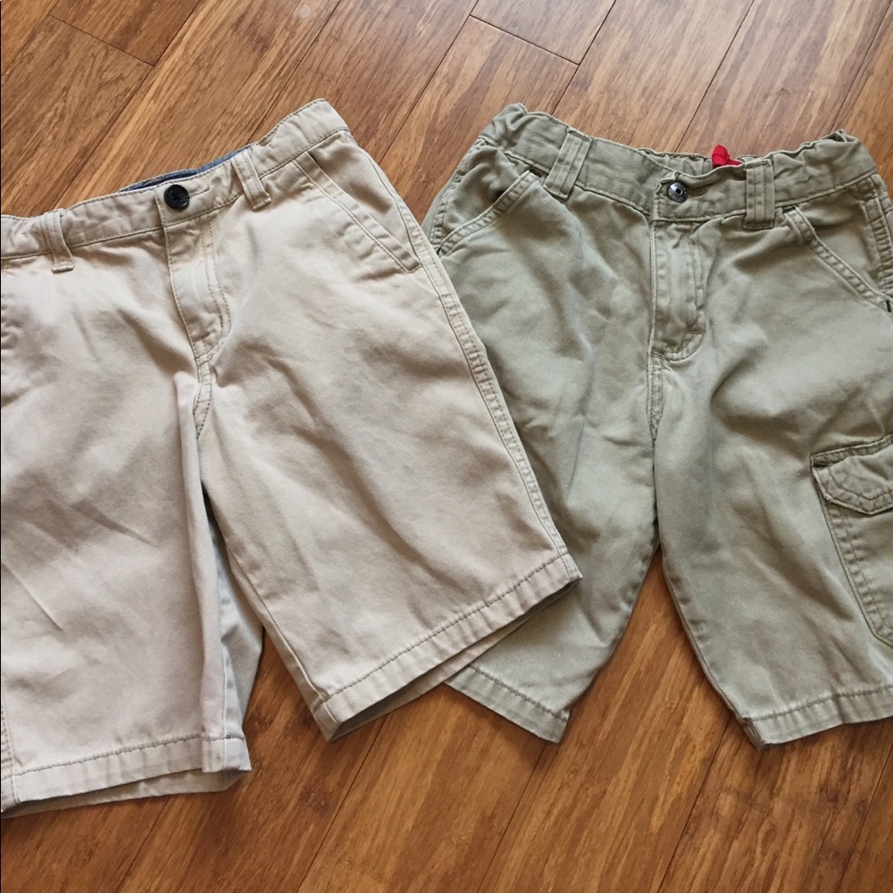 Two khaki shorts 🏕