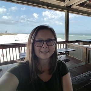 Meet your Posher, Christy