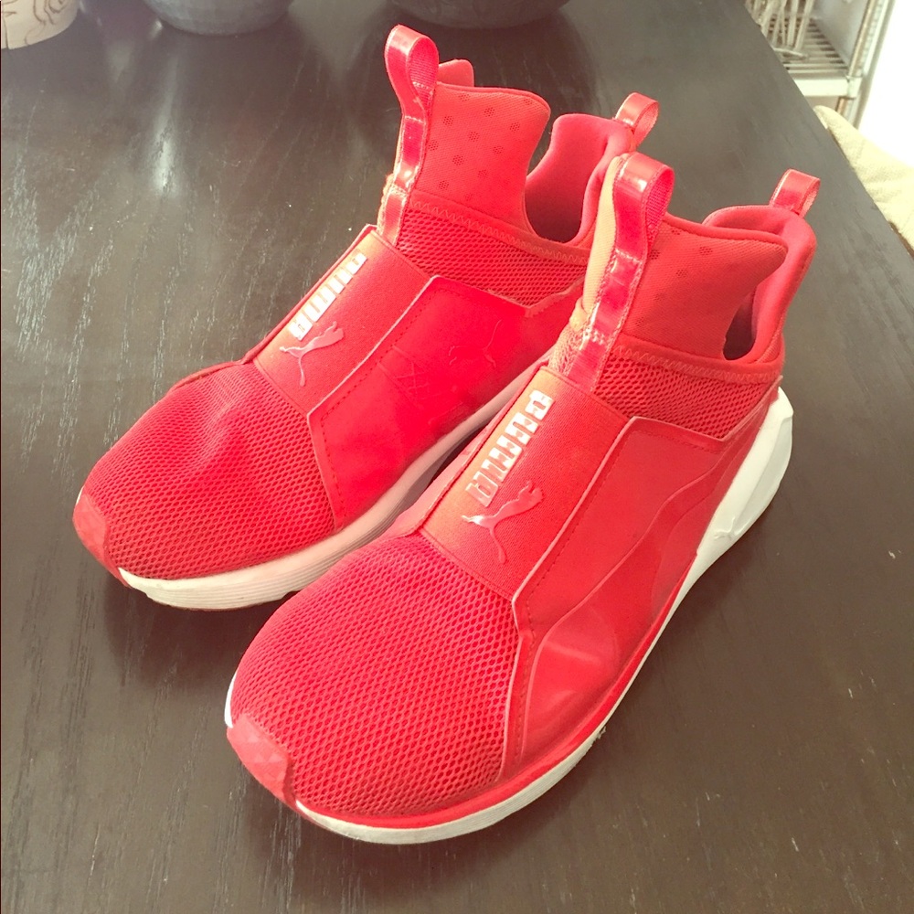 Puma Fierce Sneakers - Red size 7.5