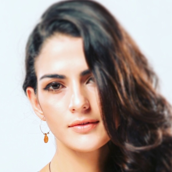 Festival Goddess Earrings - Picture 3 of 4