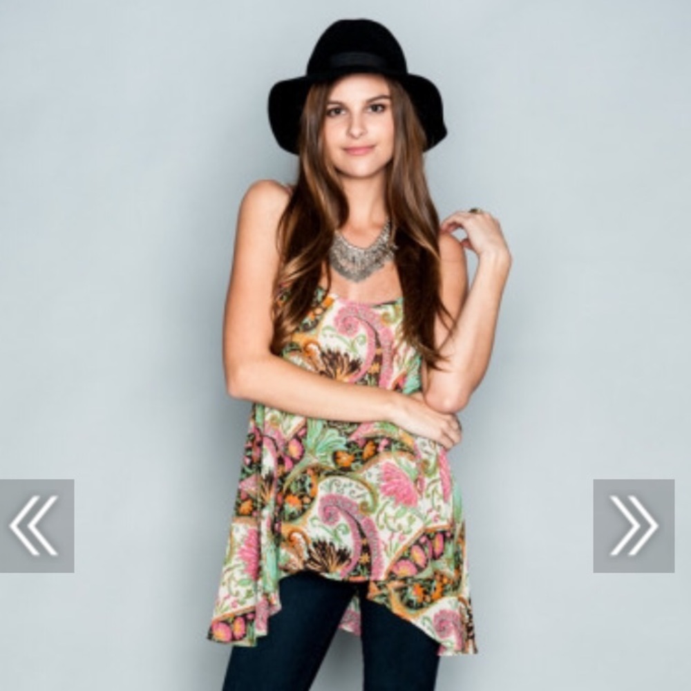 SMYMM Lenz Spaghetti Top ~ Palace Paisley