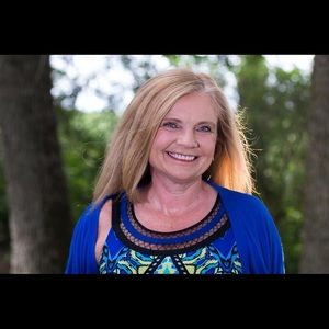 Meet your Posher, Vicki