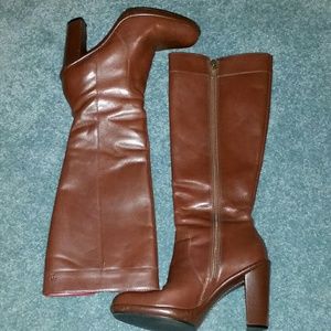 Tommy Hilfiger tall, heeled leather boots. Sz 7.5