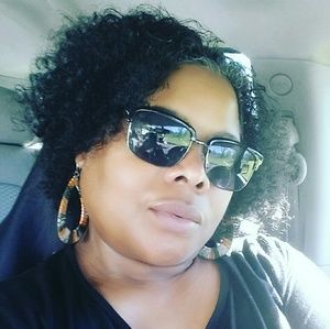 Meet your Posher, Joanne