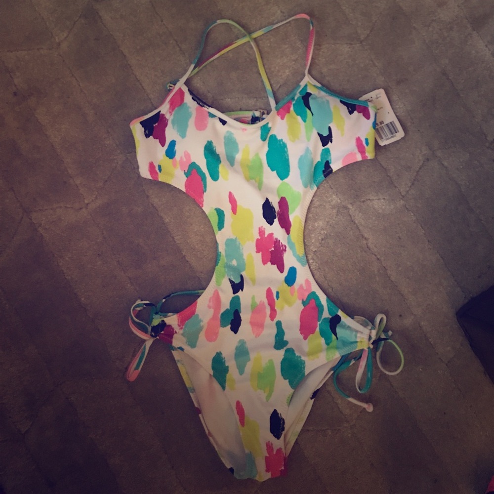 Forever 21 bathing suit , never worn.