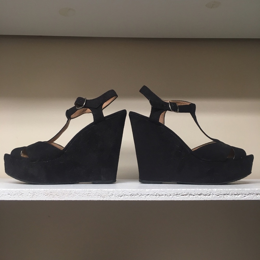 Soda - Size 9 Platform Wedge Sandals