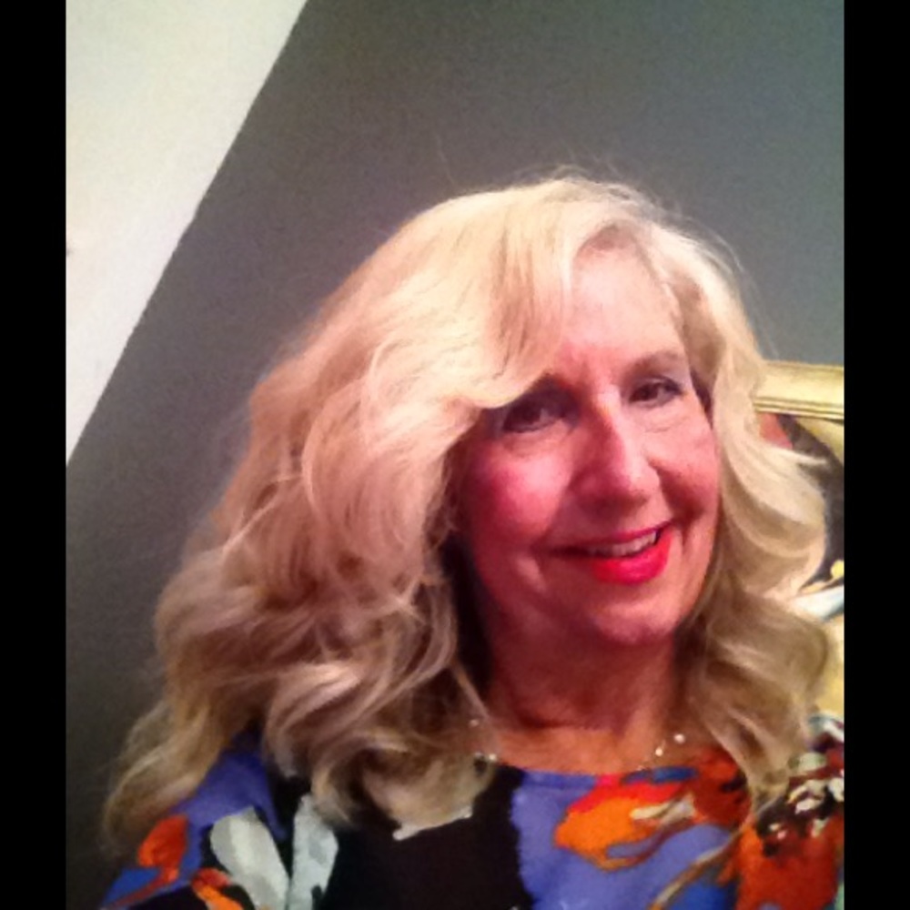 Meet your Posher, Bk..Beautiful Kloset! Top Rated