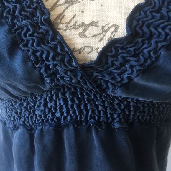 BCBG Max Azria Navy Blue Silk Top Size XS - Picture 2 of 8