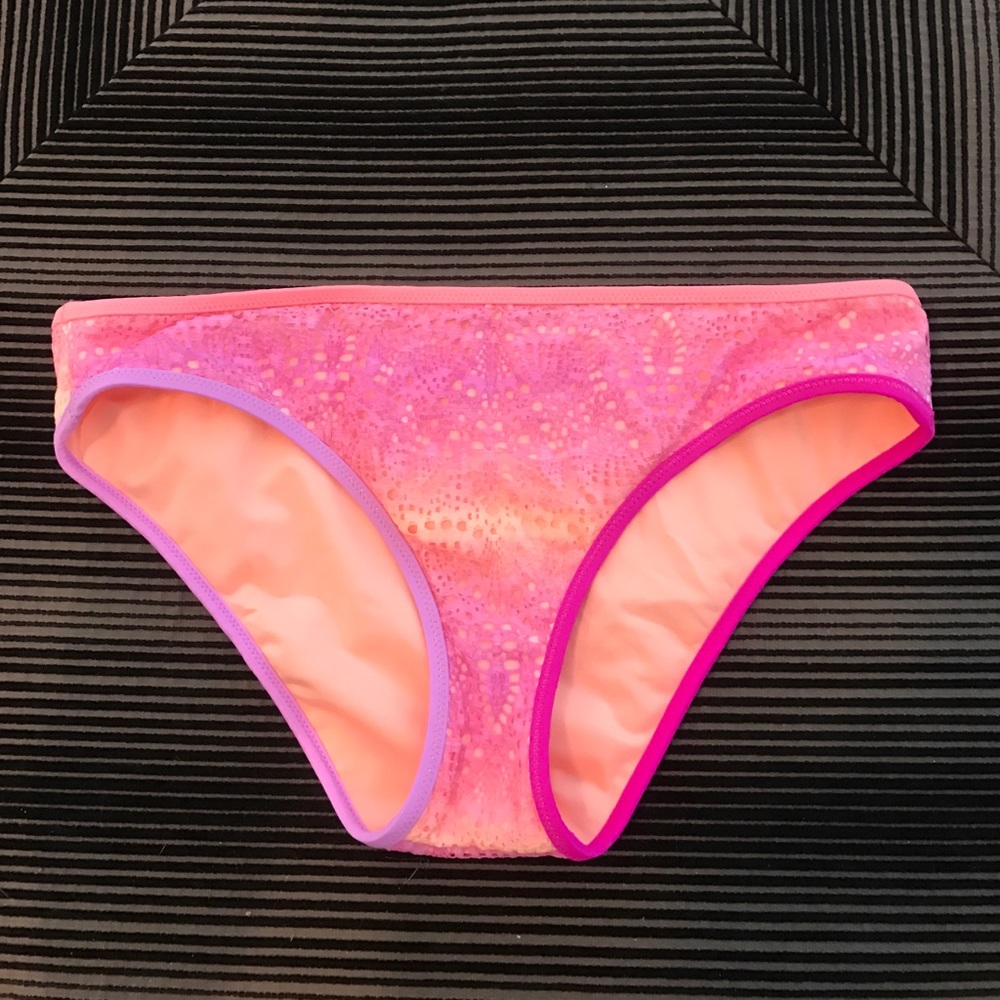 Victoria's Secret bikini bottom size Small