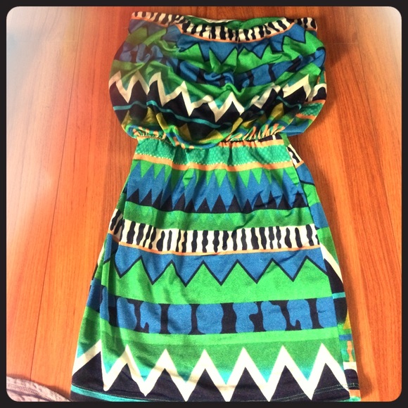 Dress - Picture 1 of 1