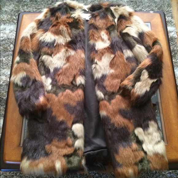 Michael Kors Jackets & Blazers - Michael Kors faux fur coat Camo