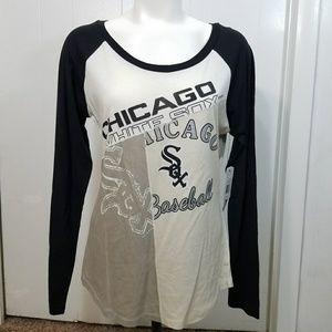 *SALE* Chicago White Sox Baseball Tee Size Medium