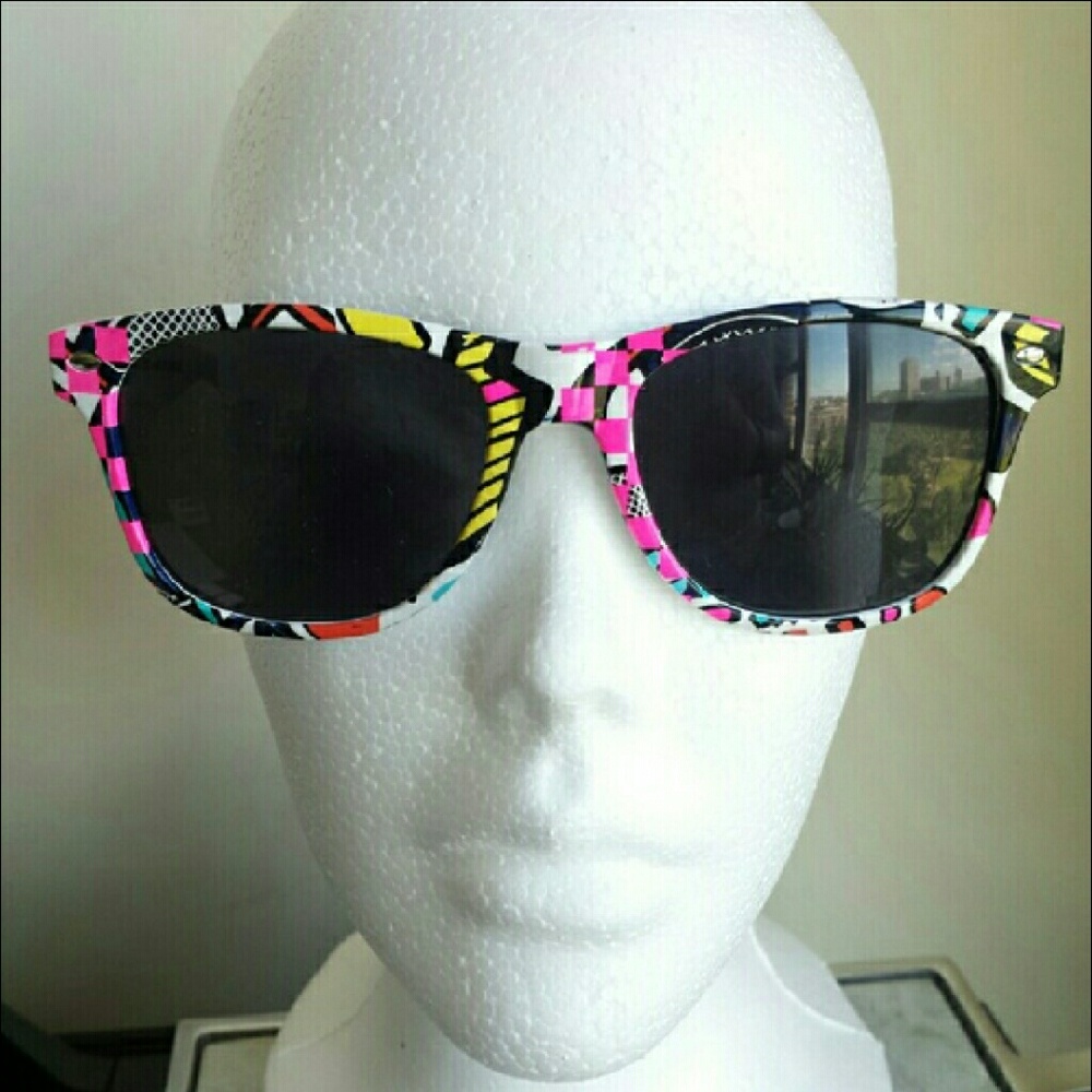 Multicolor Wayfarer Style Sunglasses